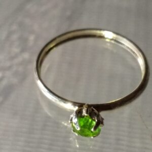 Green stone silver ring