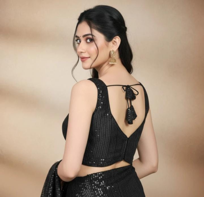 Elegant Black Sequin Blouse - Image 2