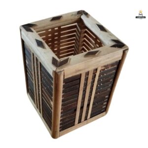 Bamboo pen stand