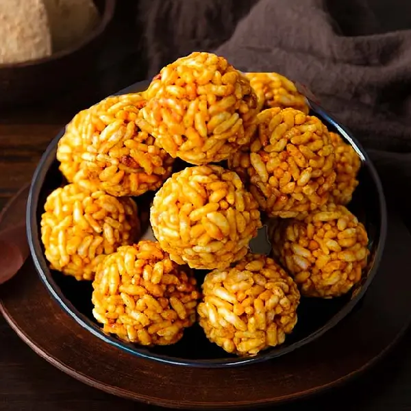 Puffed rice ladoos - Image 4