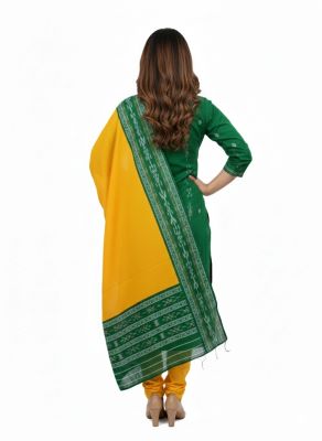 Green Solid Kurta Set with Mustard Dupatta - Image 4