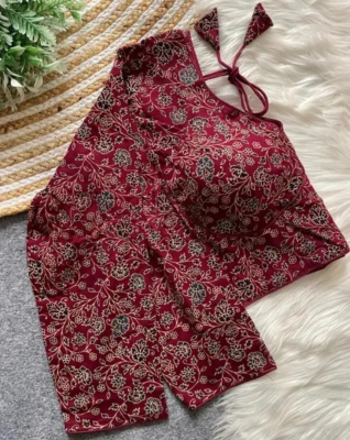Maroon Printed Cotton Blouse with V-Neck - Image 4