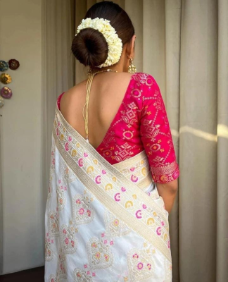Graceful White Silk Saree with Floral Motifs - Image 2