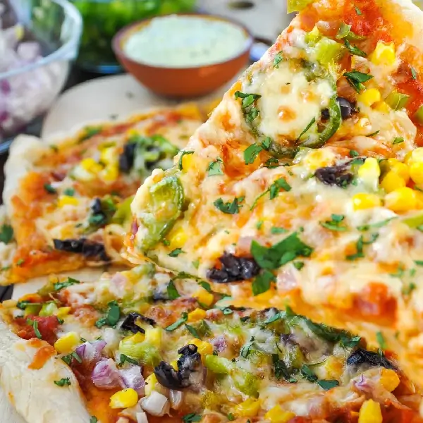 Spicy Veg Pizza - Image 4