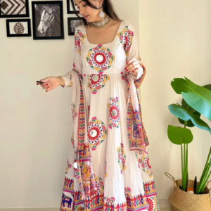 Chaniyacholi Anarkali Suit