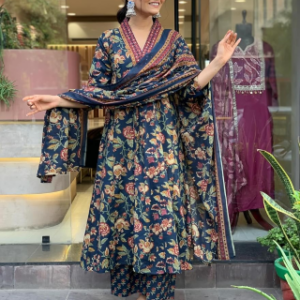 Elegant Floral Printed Kurta Set with Dupatta