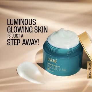 Lakme Lumi Smooth AHA+BHA+PHA+B3 cream - Image 3